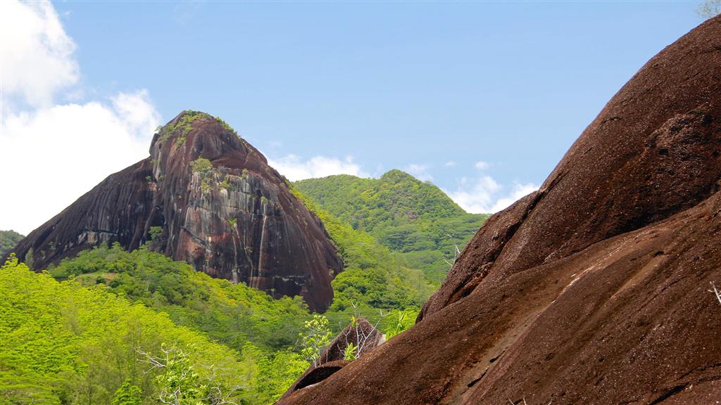 Felslandschaft auf den Seychellen